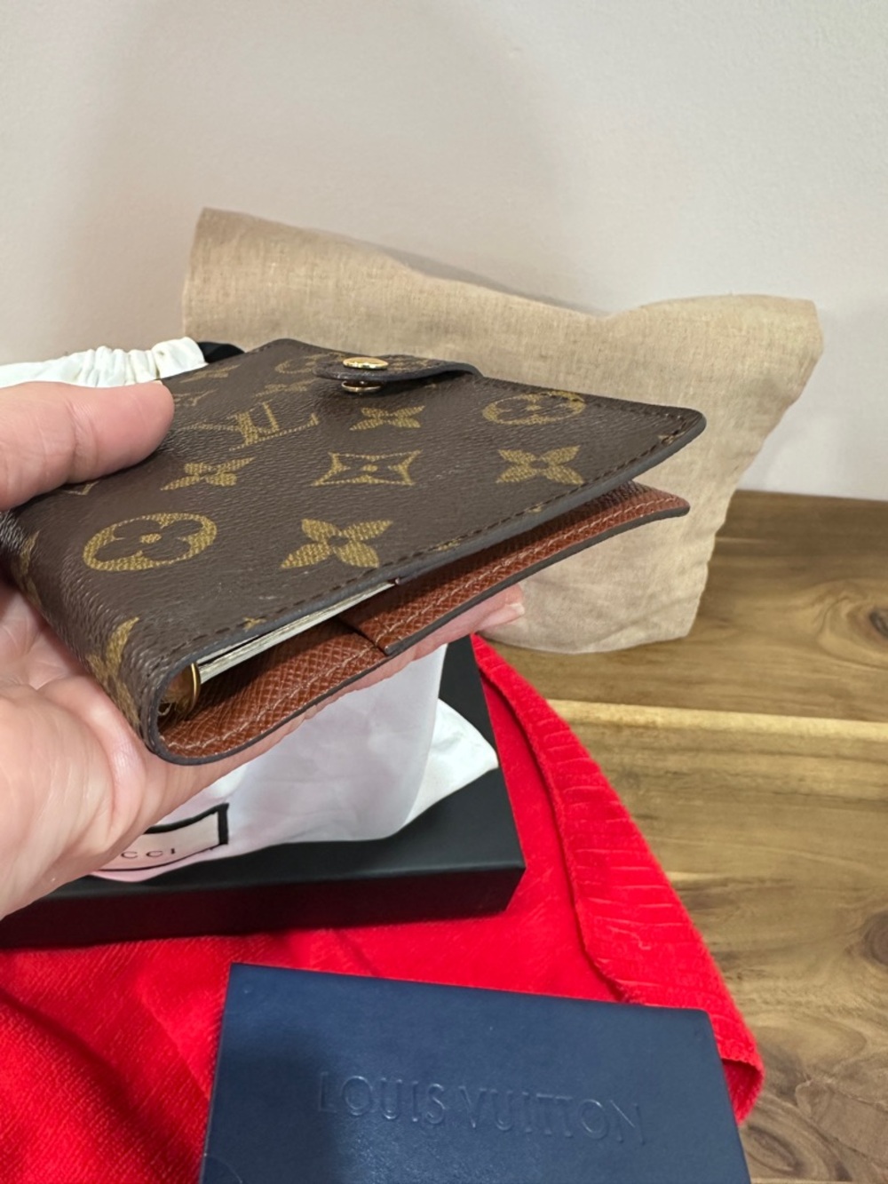 Authentic Louis Vuitton Monogram Canvas Small Agenda Cover - Brown/Tan - Picture 13 of 15
